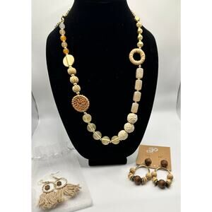 Plunder Statement Necklace with 2 Pairs of Earrings Lots of Versatility & Value